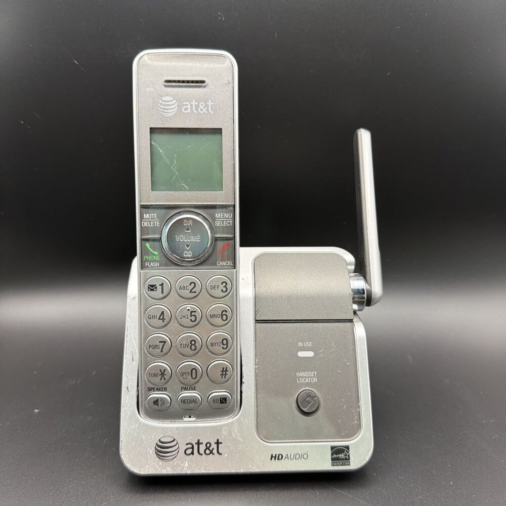 AT&T CL81301 Cordless Phone System with Digital Answering Machine NO POWER FONT